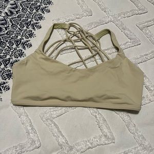 VGUC lululemon sports bra, 10